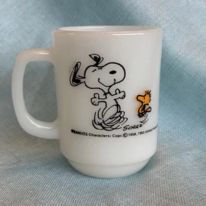 Fire King Snoopy Peanuts Becher Woodstock 1965 Life is Pure Joy Anchor Hocking Vintage - Bild 1 von 12