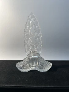 Botella de perfume checa vintage de cristal transparente con tapón Lily of the Valley - Imagen 1 de 10