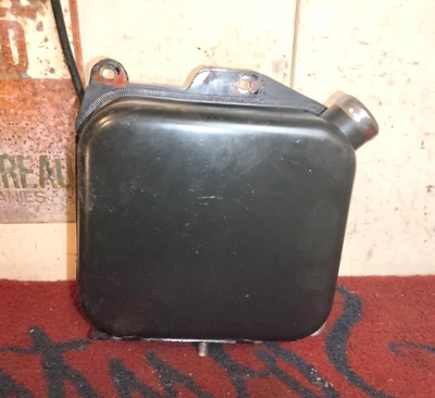 Harley-Davidson Sportster 1973-78 OEM tanque de aceite fiambrera estilo 62508-73 Foto 1 de 4