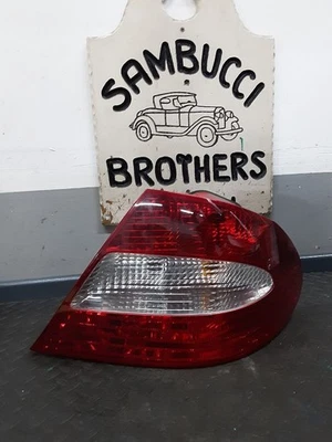 2006-2009 MERCEDES BENZ CLK350 (КАБРИОЛЕТ) ЗАДНИЙ ФОНАРЬ СО СТОРОНЫ ПАССАЖИРА (QTR MTD) - Изображение 1 из 4