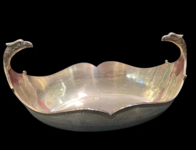 Antiguo Elegante Cesta Plateada Centro de Mesa Manijas Cabeza de Águila Principios del siglo XX Foto 1 de 4