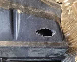 Volkswagen Crafter 2017-2019 2.0 DIESEL Air Filter Box DAMAGED SEE PHOTOS - Picture 1 of 7