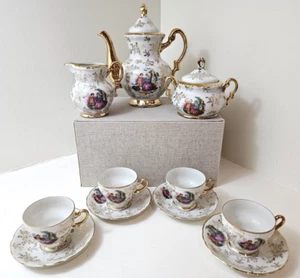 BETSONS JAPAN HAND PAINTED DEMITASSE TEA SERVICE SET FRAGONARD COURTING COUPLE - Picture 1 of 24