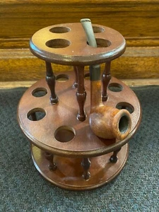 Espositore porta pipe da fumo vintage 12 in legno rotondo 2 livelli - Foto 1 di 6