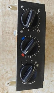 Commande chauffage Renault clio 1 - Foto 1 di 1