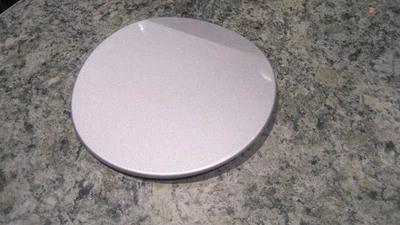 2016 CHEVROLET MALIBU LTZ Fuel Filler Door Switchblade Silver #636R Foto 1 de 2