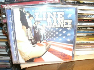 LINE DANCE,20 ULTIMATE LINE DANCING TRACKS - Picture 1 of 2