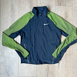 Nike Damen Größe Small Twill Dri-Fit Stadion Laufjacke 3M grün atmungsaktiv - Bild 1 von 9