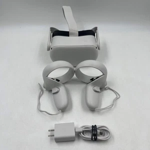 Meta Quest 2 128GB Standalone All-in-One VR Headset KW49CM - Picture 1 of 16