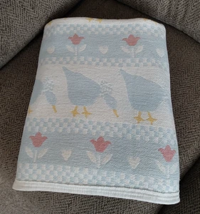 VTG Country Goose Duck Blanket Cottage Core Reversible Vuteks Crown Crafts? Rare - Picture 1 of 17