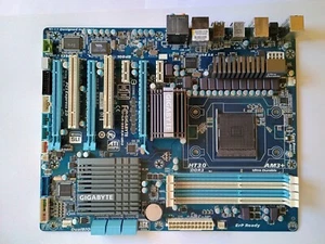GIGABYTE GA - 990 XA - UD3 TRIPPLE SLI ATI CROSS FIRE X AMD scheda madre AM3+ F 3 s - Foto 1 di 4
