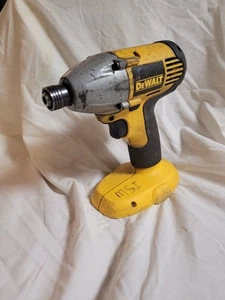 Dewalt DW056 18v / 1/4" IMPACT / VERY GOOD CONDITION / BARE TOOL ONLY - Picture 1 of 4