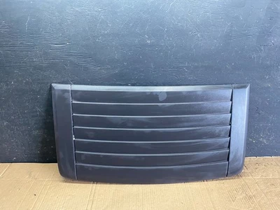 2006 to 2010 Hummer H3 Hood Mounted Grille Vent Trim Panel Black  T3928 DG - Image 1 of 4