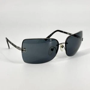 Gafas de sol Chanel 4112 c.108/87 sin montura y2k negras grises usadas de Japón - Imagen 1 de 11