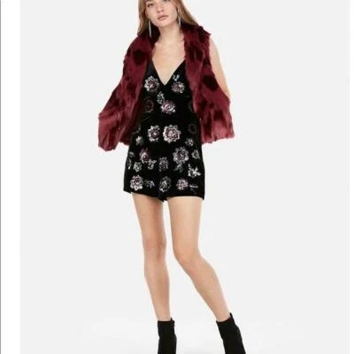 NUEVO CON ETIQUETAS EXPRESS TERCIOPELO LENTEJUELAS VESTIDO MAMELUCO S M L SOLDOUT Foto 1 de 4