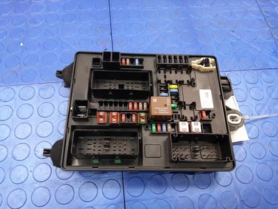 Оригинальный соединительный блок жгута проводов кузова 2013 Cadillac ATS 22959735 - Изображение 1 из 4