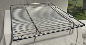 NEFF SLIDE AND HIDE Built In Oven Wire Shelf Rack GENUINE - Picture 1 of 2