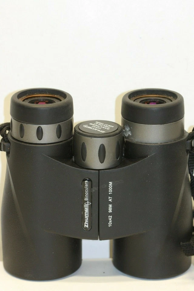 ZHUMELL  10x42 Binoculars  nice ....NEED REPAIR  DOUBLE VISION - Image 1 of 3