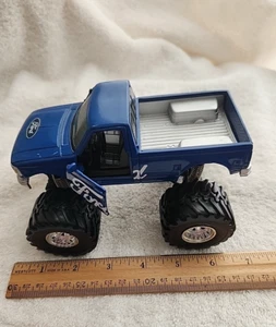Nuevo -Ray Vintage - Ford F150 1996 azul con letras Ford - escala 1:32 - Imagen 1 de 10