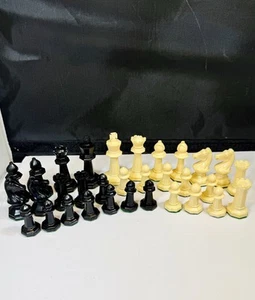 Juego de ajedrez Drueke vintage piezas ponderadas fondo de fieltro raro ajedrez sin tablero - Imagen 1 de 5