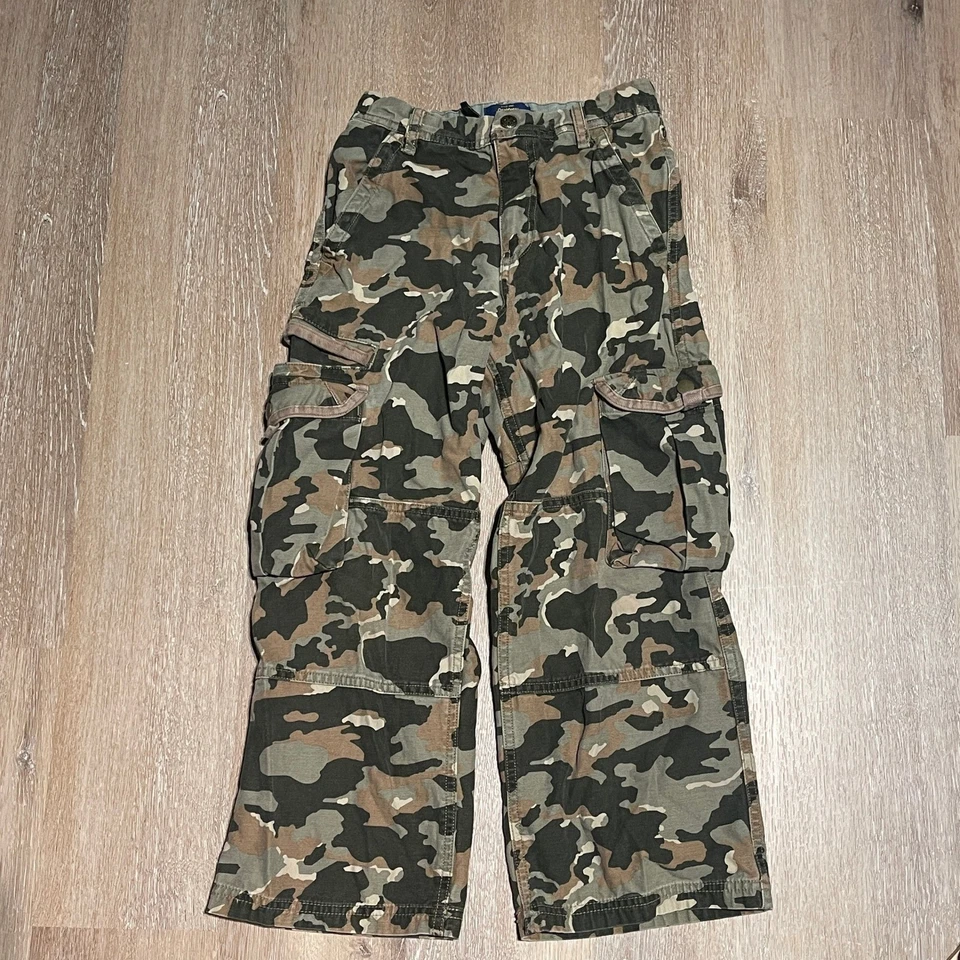 OshKosh Bgosh Kids Camo Cargo Pants Size 8 Adjustable Waist Camouflage EUC - Image 1 of 4