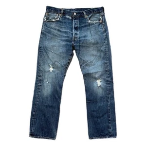 Pantalones de mezclilla Levi’s 501 desgastados pierna recta botón mosca para hombre 35x30 (hechos en Egipto) - Imagen 1 de 7