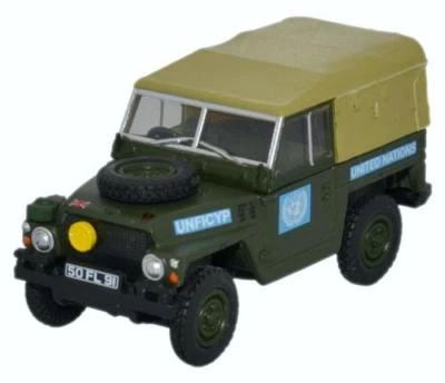 Oxford 76LRL001 Land Rover Lightweight United Nations 1/76 Scale 00 Gauge T48 Po - Image 1 of 4