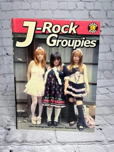J-Rock Groupies: 200 Fotos einzigartiger japanischer Mädchen von Dh Publishing Inc [ - Bild 1 von 8