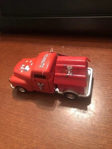 Peanuts Snoopy 5" rote Hundehütte LKW Druckguss Pull Back Action Spielzeug NEU mit Etikett - Bild 1 von 7