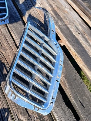 Usado 2010 2011 2012 Lincoln MKZ PARRILLA SUPERIOR IZQUIERDA LADO DEL CONDUCTOR AH6J-8150-BBW OEM Foto 1 de 3