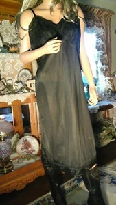 Vintage 50er Vanity Fair Gr. L 40 schwarz Full Dress Slip Nachthemd bestickt seidig - Bild 1 von 5