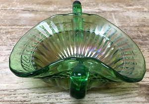 Northwood Carnival Green Handles Fan Rib Candy Dish Bon Bon Nappy Lustre Flute - Picture 1 of 8