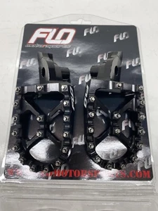 NEW FLO MOTORSPORTS SUZUKI RMZ 250 450 WIDE FOOTPEG SET BLACK 05 06 07 08 09 - Picture 1 of 4