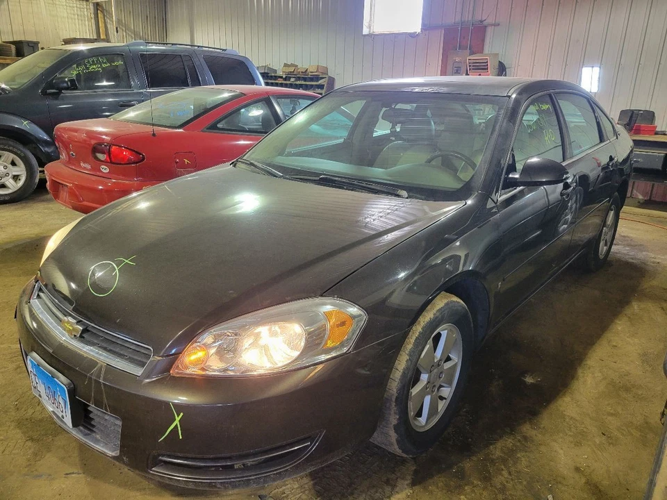 Consola VIN frontal con piso limitado de cuarto dígito compatible con 07-16 IMPALA 2060864 Foto 1 de 4