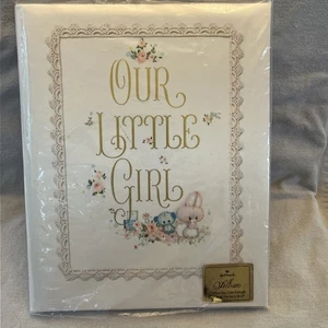 NEW VTG 1969 Hallmark Our Little Girl Baby Book Pink Clean Quality Rare - Imagen 1 de 9