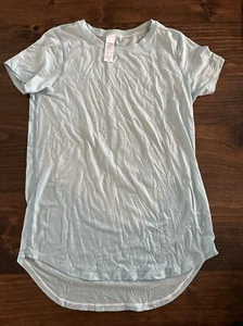 ivivva by Lululemon Girls Shirt Size 10 Activewear Lightweight WhiteShort Sleeve - Picture 1 of 6