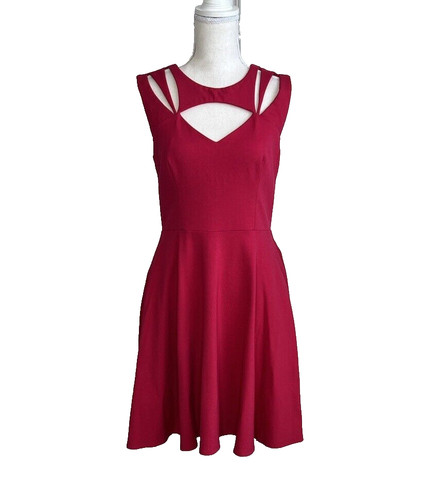 VALENTINO Abito Betsey Johnson rosa ritaglio senza maniche aderente e svasato schiena aperta festa di primavera