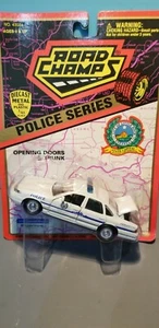 ROAD CHAMPS (43024) LITTLE ROCK AR POLICE CAR ESCALA 1:43 MODELO DE METAL DIECAST - Imagen 1 de 1