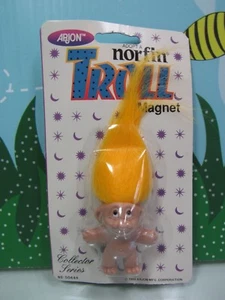 1992 NORFIN TROLL MAGNET - 2 ZOLL Norfin Troll Puppe - NEU AUF KARTE - Bild 1 von 6