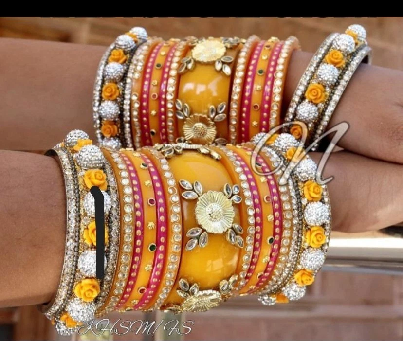 Karvachauth Chuda Set Brazaletes Indio Punjabi Rojo Novia Brazalete Set Diwali Kada Foto 1 de 1