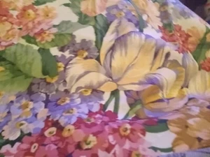 Shumacher Floral Fabric 6 Squares 28"X27"Rare Narcissus & Primrose Melon & White - Picture 1 of 12
