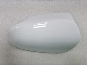 Tapa de cubierta de espejo retrovisor de puerta lateral izquierdo pasajero blanco para Toyota Yaris 2012-2020 - Imagen 1 de 12