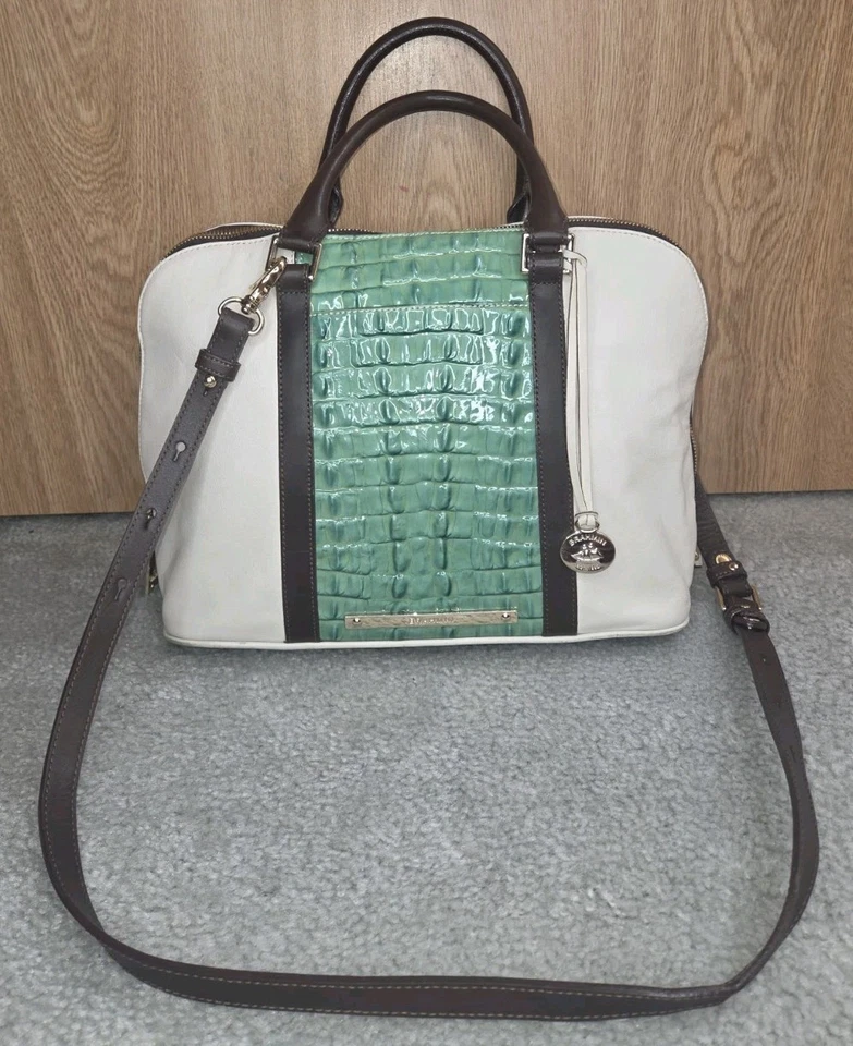 Bolso Cartera BRAHMIN Dome Duxbury Cuero Crema con Acento Azul Verde Cocodrilo  Foto 1 de 4