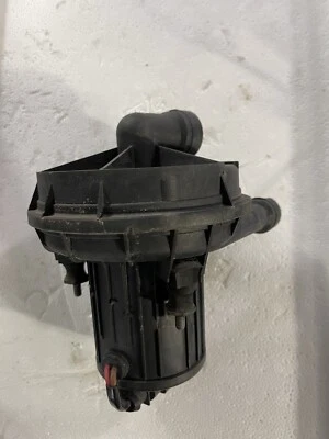 2007 2008 2009 Audi Q7 4.2 V8 Secondary Air Injection Smog Pump OEM 7L0906279 - Image 1 of 4