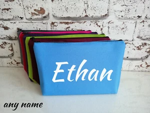 personalisierte Jungen Mädchen Accessoires Tasche Kulturtasche Kosmetiktasche Federmäppchen Geschenk - Bild 1 von 3
