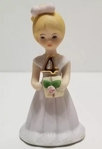 Vintage Enesco 1981 Crecimiento Cumpleaños Niñas Edad 4 Rubia - Imagen 1 de 8
