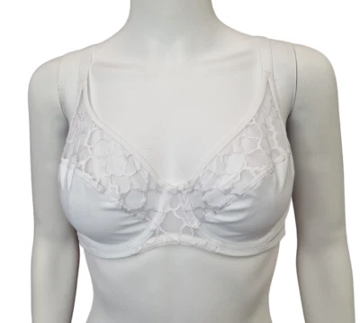 Sujetador Wacoal Lisse con aros copa completa detalle encaje blanco talla 34C 32F Foto 1 de 4