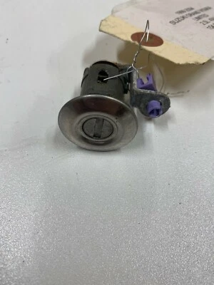 Cerradura puerta delantera derecha Suzuki Grand Vitara Limited 1999-2004 #N40 Foto 1 de 2