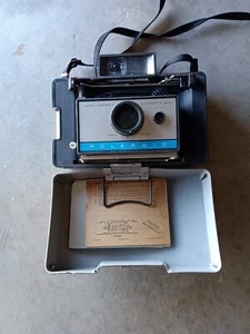 Vintage Polaroid Automatic 210 Land Camera with Case and Manual - Picture 1 of 2