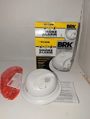 BRK First Alert 9120B - Alarma de humo - NUEVO OB - Alimentado por CA  Foto 1 de 4